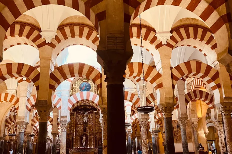 Visita guiada a Mezquita Catedral y la Juderia en cordoba 3 1 768x512