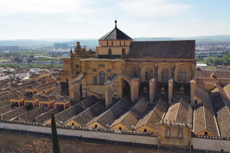 exterior mezquita cordoba tour 2 768x512