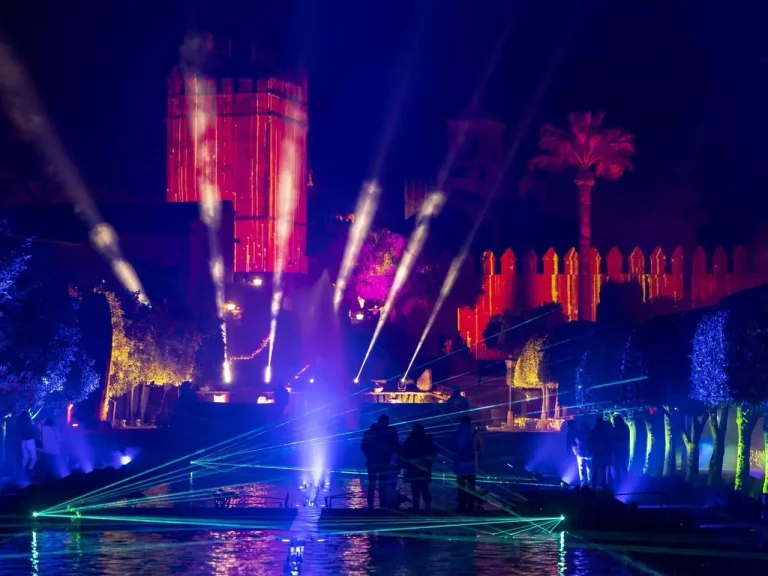 visita guiada nocturna alcazar de cordoba 2 768x576
